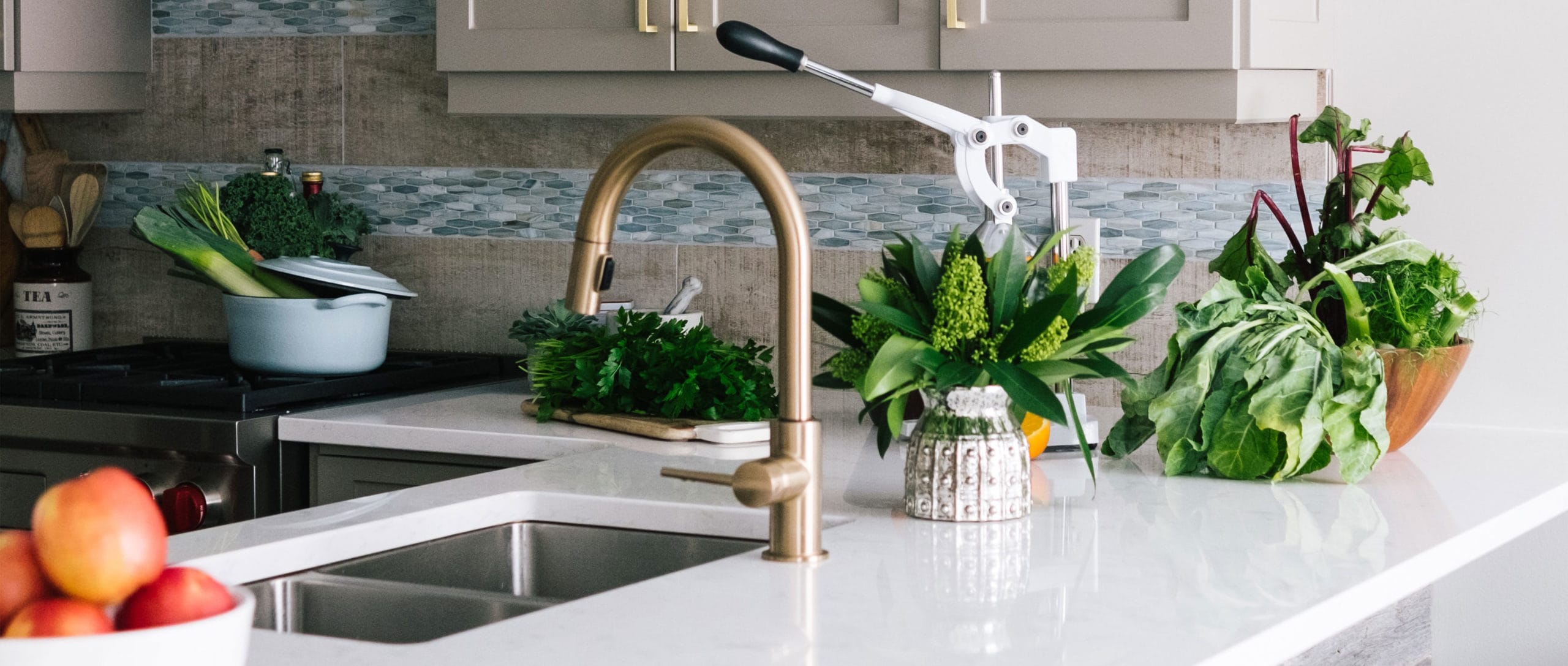 Modern Kitchen 4